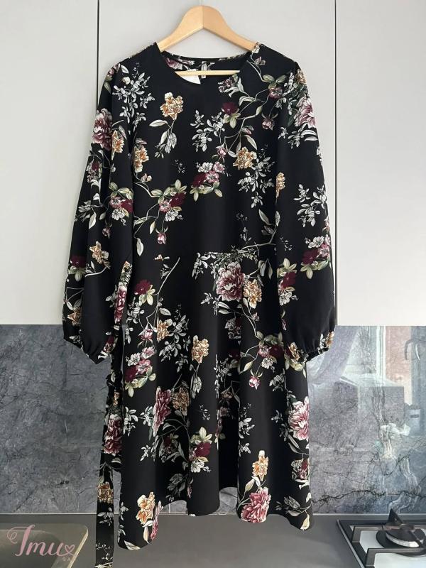 imusau.lt | parduodama Yra dirzas, kaip nauja grazi sukne - 12eu 50d - krut 134, klub 160, ilgis 103cm, polyest\elast