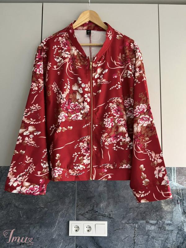 imusau.lt | parduodama DIDELIS dzemperis  SU KISENES