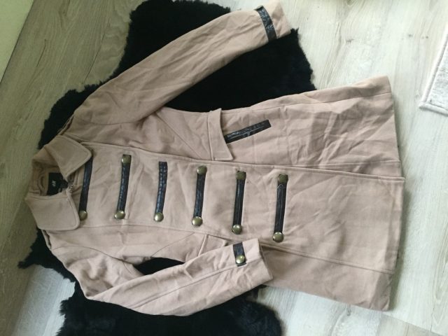 imusau.lt | parduodama h&m kuno spalvos paltas