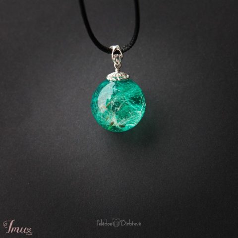 imusau.lt | listing Pakabukas "Smaragdiniai pūkai" (25mm)