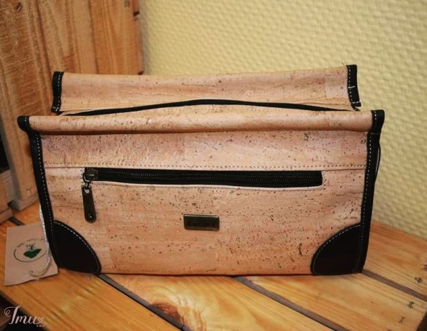 imusau.lt | parduodama Vyriškas, kamštinis dušo reikmenų krepšys