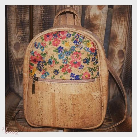 imusau.lt | listing Kamštinės medžiagos kuprinė