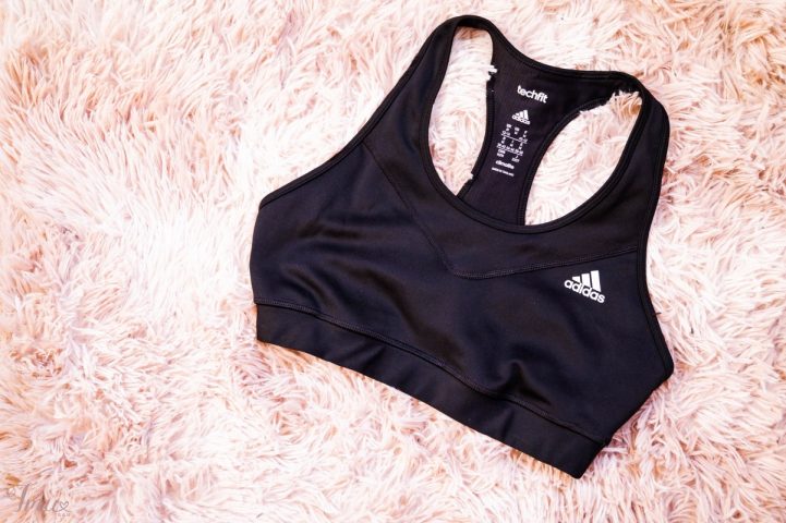 imusau.lt | parduodama Adidas sportinė liemenėlė