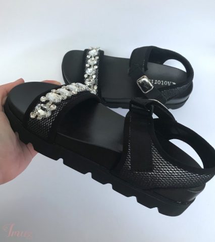 imusau.lt | parduodama Juodos, puošnios basutės