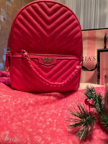 imusau.lt | parduodama Victoria's Secret kuprine