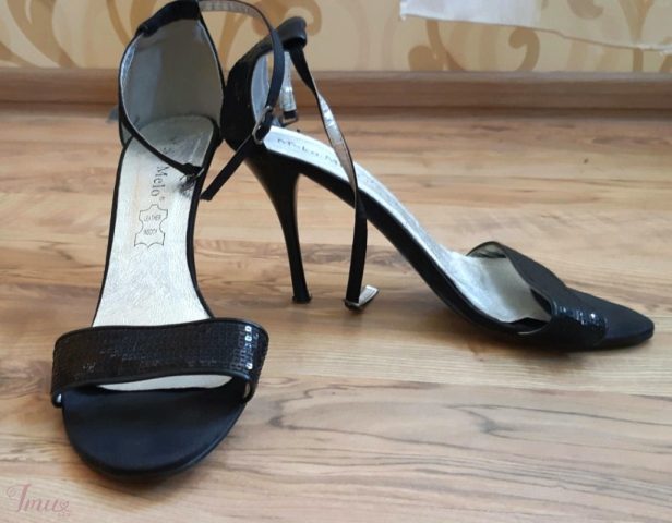 imusau.lt | parduodama Juodi aukštakulniai bateliai