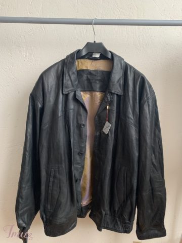 imusau.lt | parduodama Vyriška odinė striukė