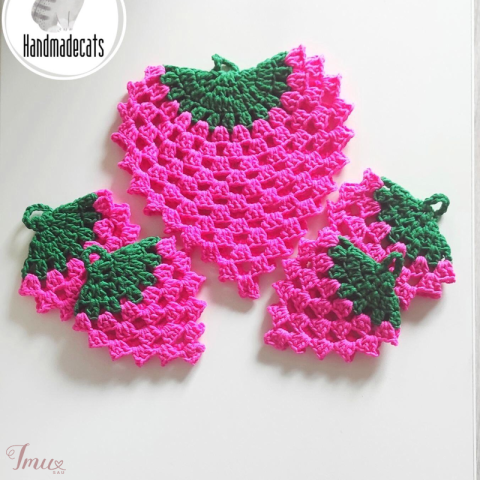 imusau.lt | parduodama Nertas stalo padėklų rinkinys UOGA, 5 vnt.