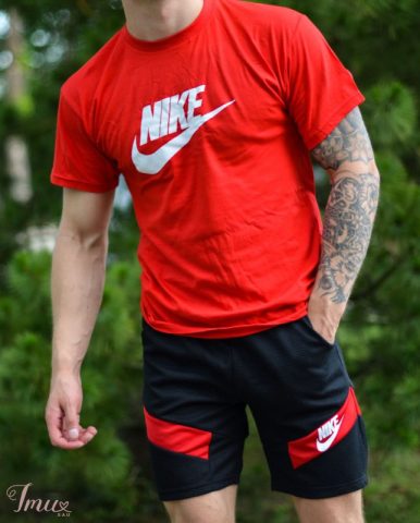 imusau.lt | parduodama Nike kostiumas maike+šortai