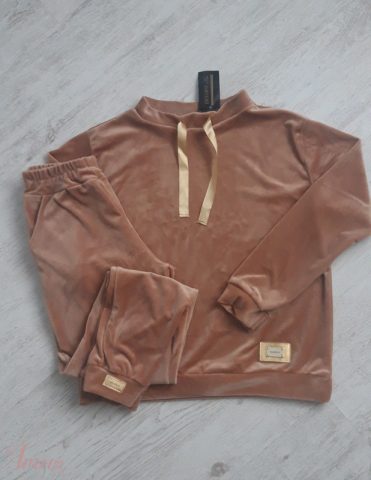 imusau.lt | parduodama Laisvalaikio kostiumėlis