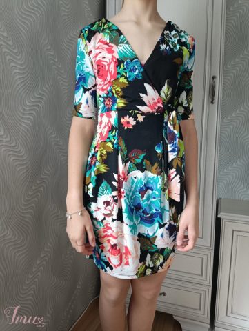 imusau.lt | parduodama Gėlėta suknelė