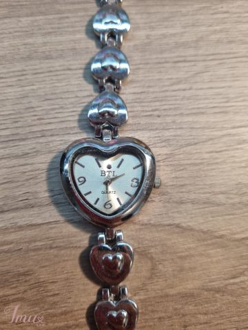 imusau.lt | parduodama Širdelės formos laikrodukas