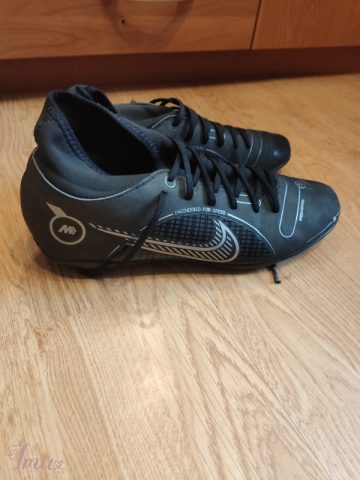 imusau.lt | parduodama Futbolo bateliai