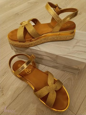 imusau.lt | parduodama Vasarinės odinės basutės ,auksinės spalvos.