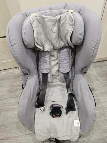 imusau.lt | parduodama Maxi - Cosi Axiss automobilinė kedutė nuo 9-18 kg