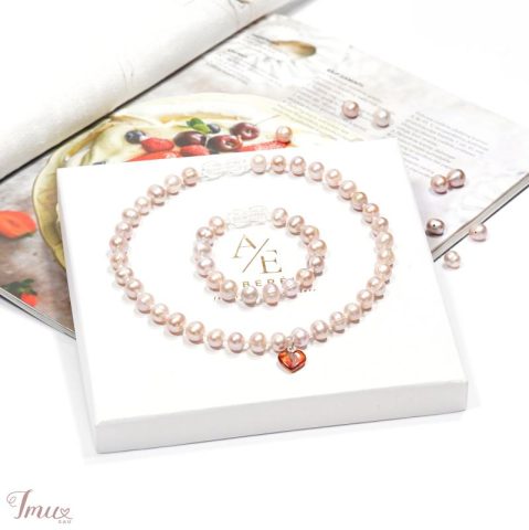 imusau.lt | parduodama Natūralių gėlavandenių perlų komplektas su natūralaus Baltijos gintaro širdele