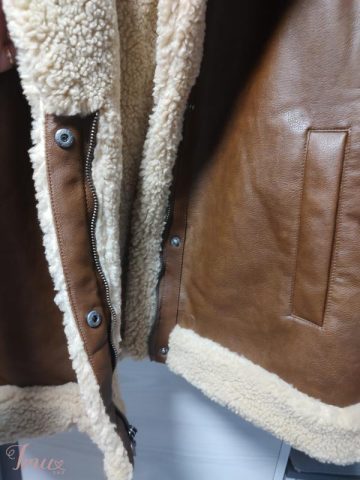 imusau.lt | parduodama Orginali Levis striukė