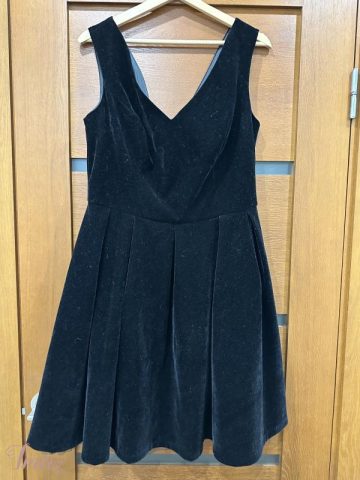 imusau.lt | parduodama Veliūrinė suknelė